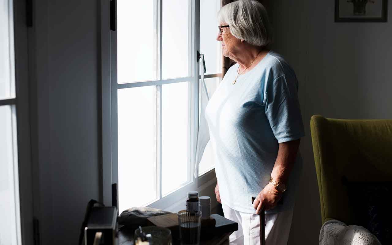 Borba protiv usamljenosti i društvene izolacije u procesu starenja