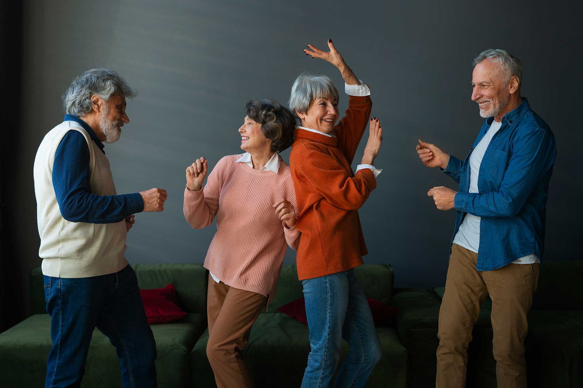 12 zdravstvenih dobrobiti plesa za starije osobe